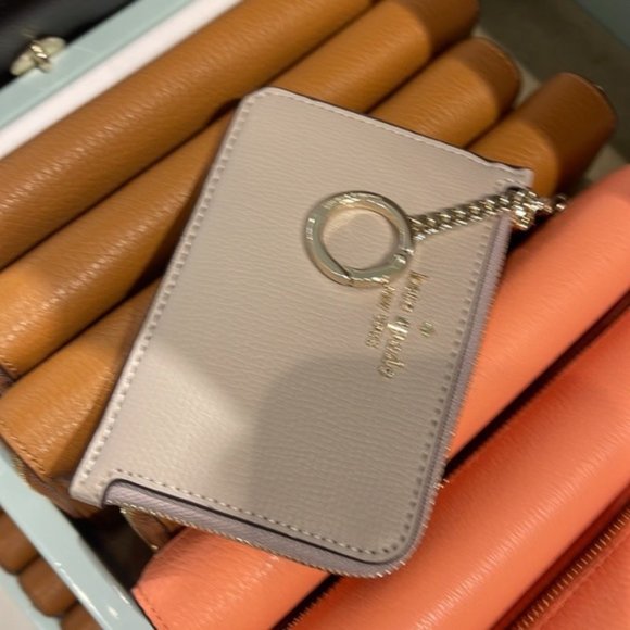 Kate Spade Darcy Medium L-Zip Card Holder Warm Taupe - Picture 9 of 15